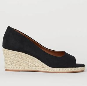 🖤 H&M WOMEN BLACK SUEDE WEDGES